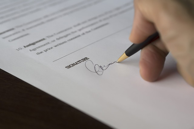 Different Types of Writing Contracts