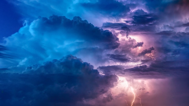 Weather Symbolism in Fiction Literature: Learn How to Use It